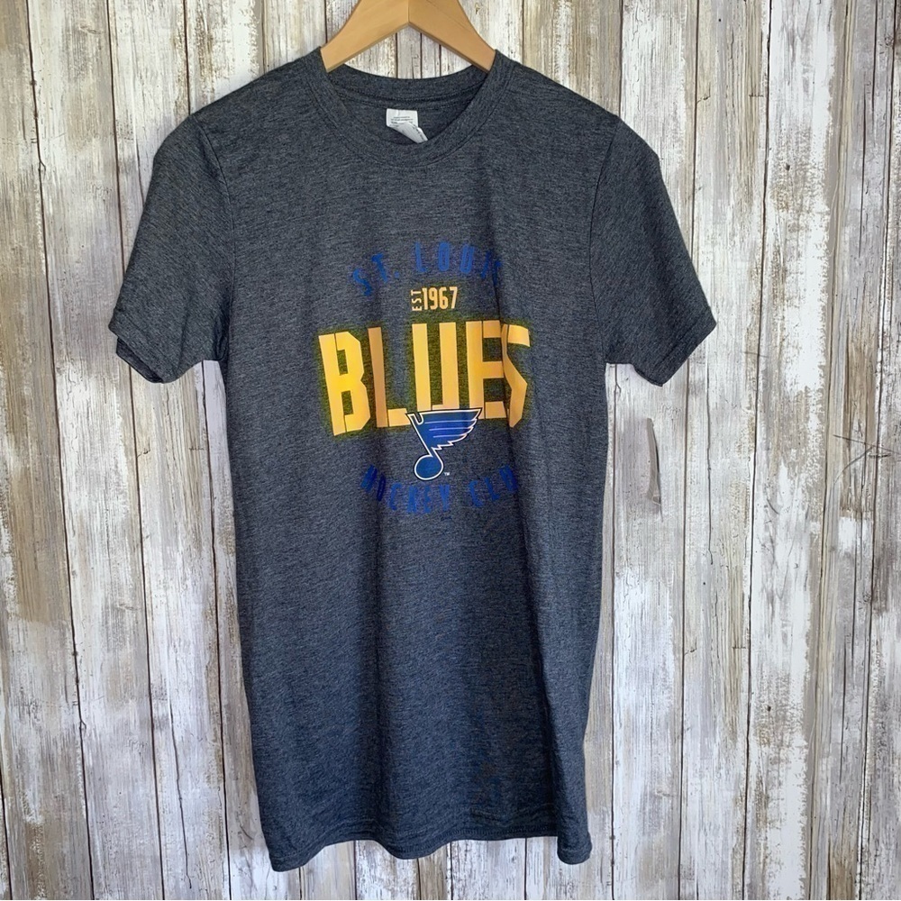 St Louis Blues Graphic Tee Small Gray NHL Hockey Shirt Unisex NWT - Picture 2 of 7